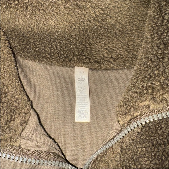 Alo Yoga Varsity Sherpa Jacket Full Zip Dark Olive Green XS - Picture 8 of 10